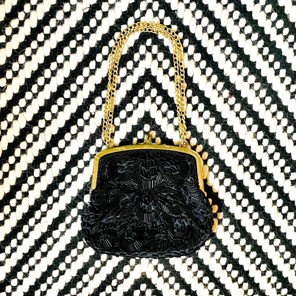 Vintage Beaded Handbag With Gold Chain Strap
